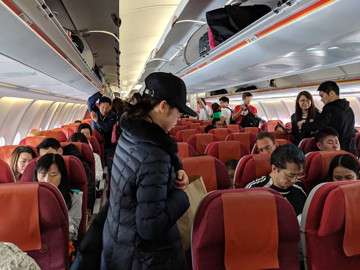 Hong Kong Airlines HX690 Hong Kong To Sapporo Cabin
