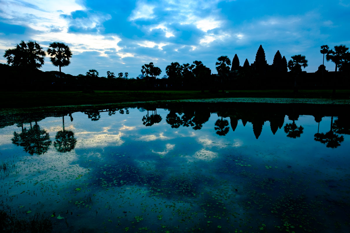 Angkor Wat sunrise Photo
