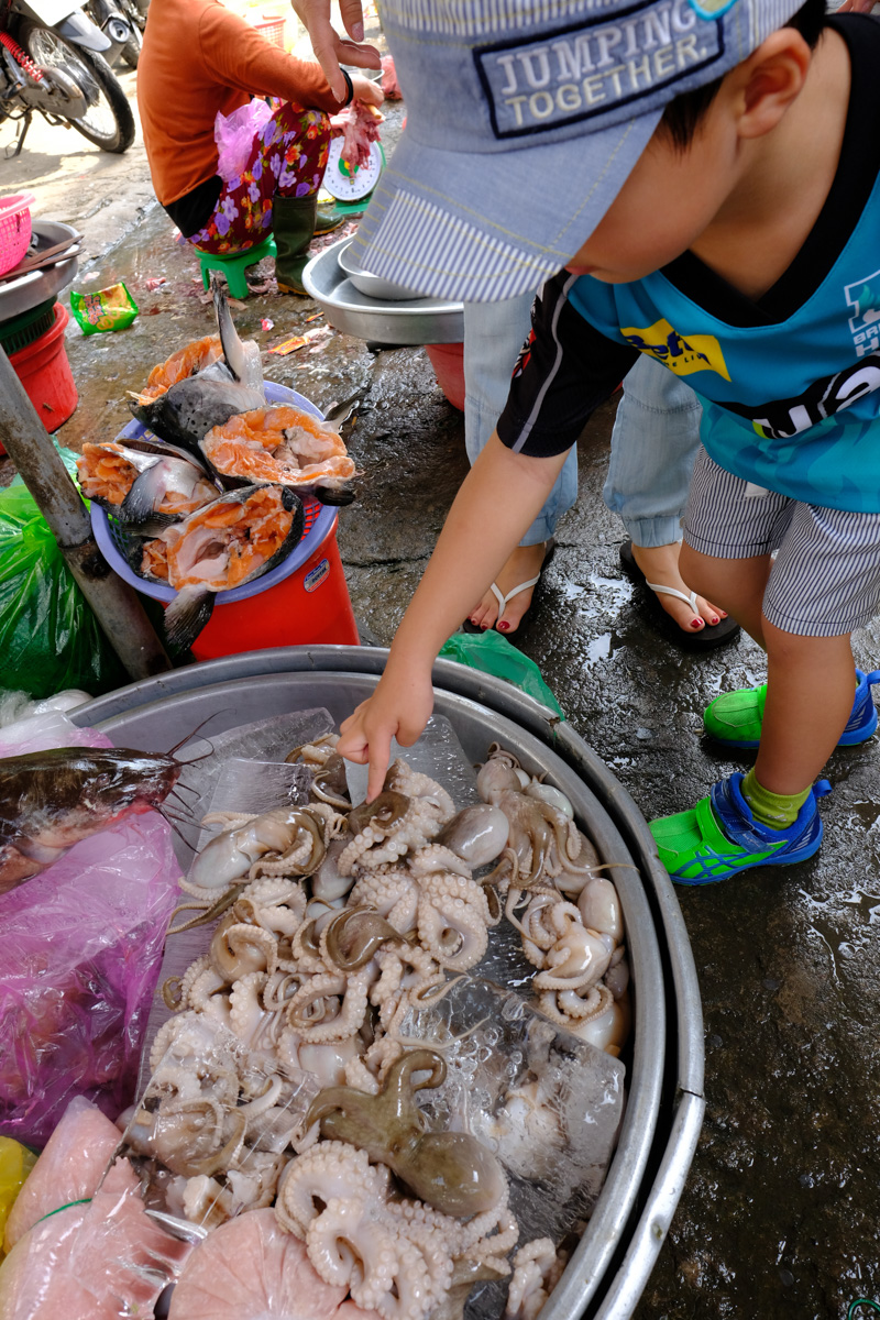 Ho Chi Minh with Kids