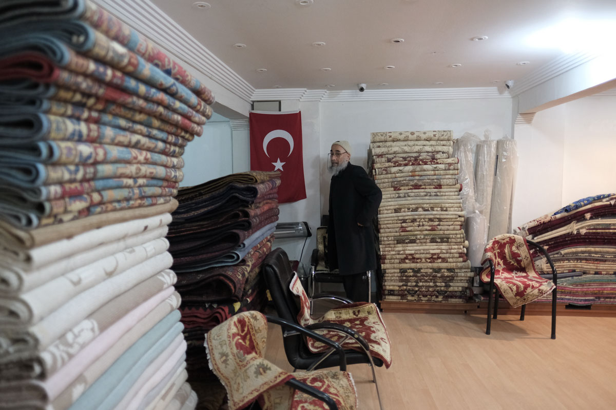 Where to buy turkish rugs in istanbul