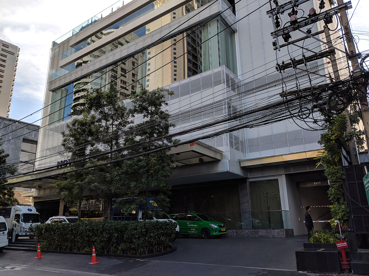 Novotel Sukhumvit 20 Exterior