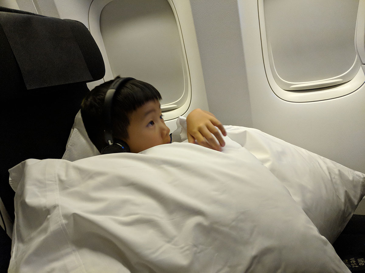Hong Kong To Auckland Air New Zealand Economy Class Skycouch